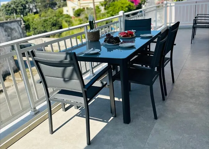 Flev's House With Jacuzzi & Rooftop Bbq *